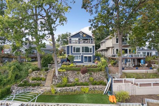 Detached House in Waterford, Oakland County