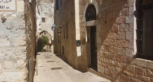 Luksusowy dom w Jerozolima, Jerusalem