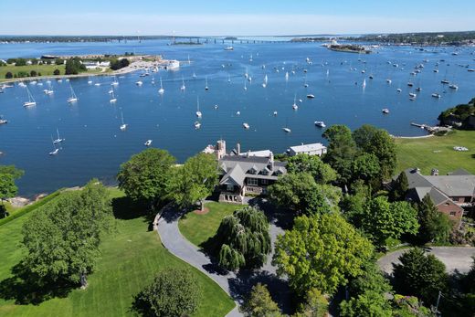 Apartment in Newport, Newport County