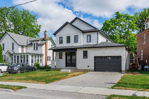 Casa en Cambridge, Ontario