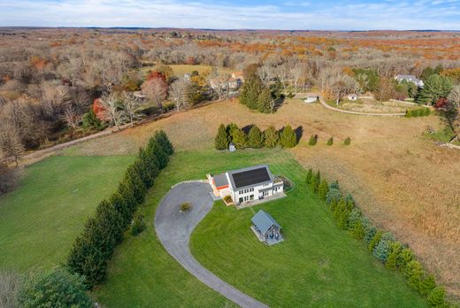 Detached House in Stonington, New London County
