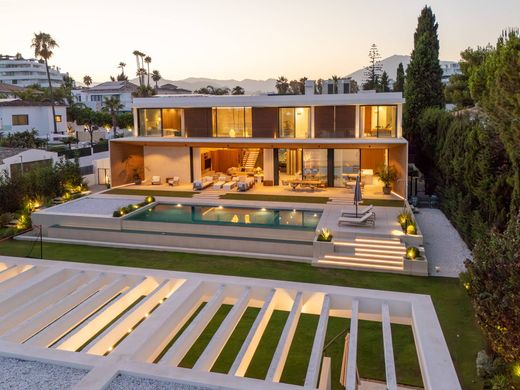 Detached House in Marbella, Malaga