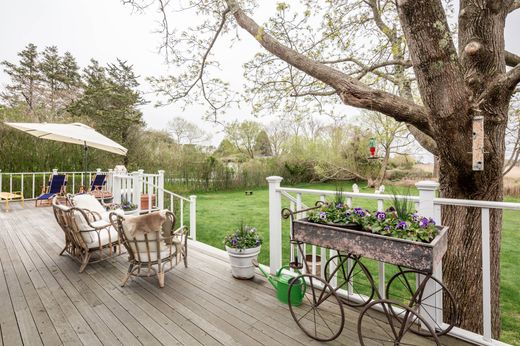 Detached House in Southampton, Suffolk County