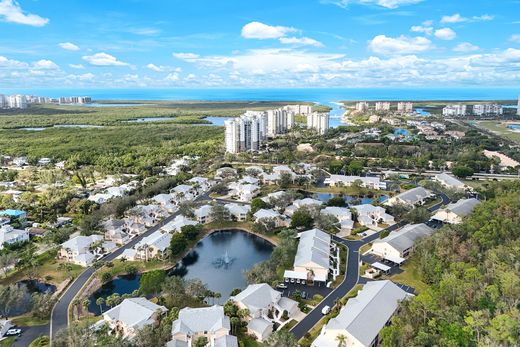 Apartment / Etagenwohnung in Naples, Collier County