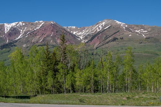 Участок, Mount Crested Butte, Gunnison County