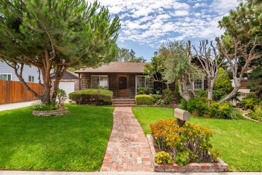 Lomita, Los Angeles Countyの一戸建て住宅