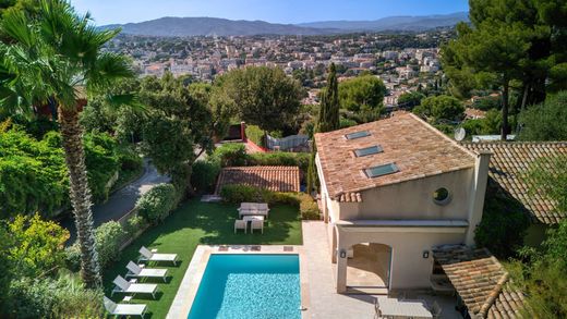 Villa a Cannes, Alpi Marittime