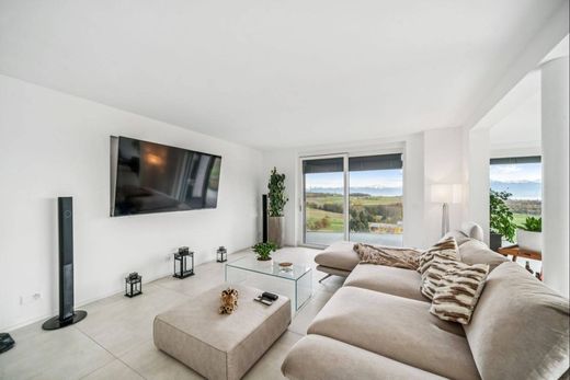 Luxury home in Clarmont, Morges District