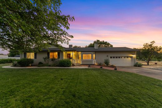 Casa Unifamiliare a Anderson, Shasta County