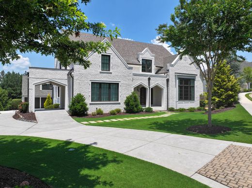 Detached House in Alpharetta, Fulton County