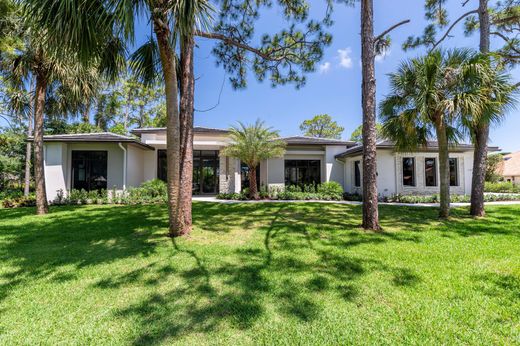 Detached House in Palm Beach Gardens, Palm Beach