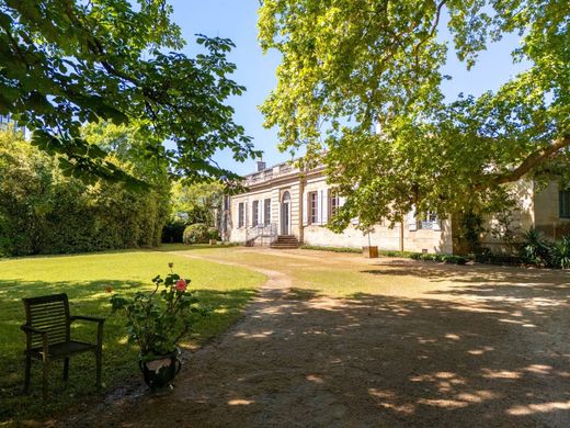Detached House in Bordeaux, Gironde