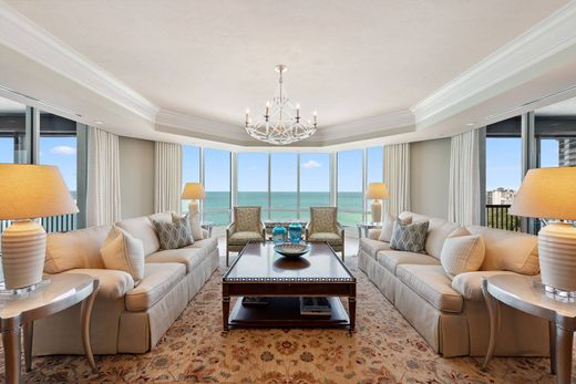 Apartment in Naples, Collier County
