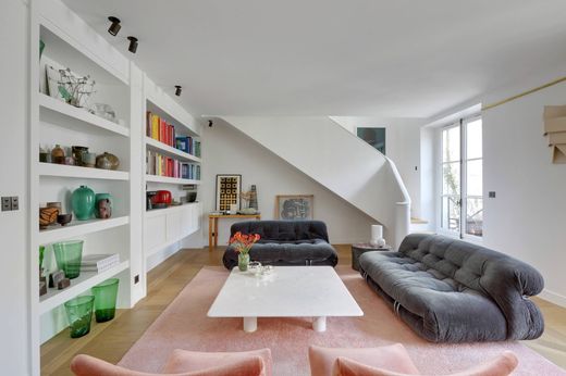 Apartment in Montorgueil, Sentier, Vivienne-Gaillon, Paris