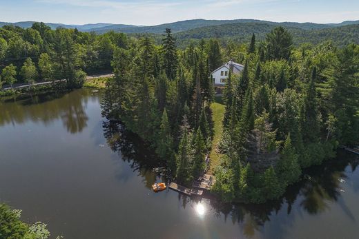 Casa en Morin-Heights, Laurentides
