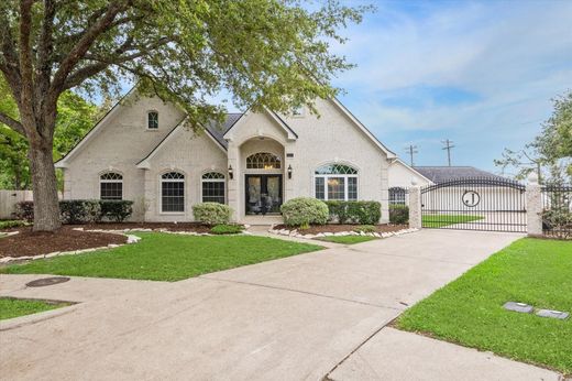 Detached House in Friendswood, Galveston County