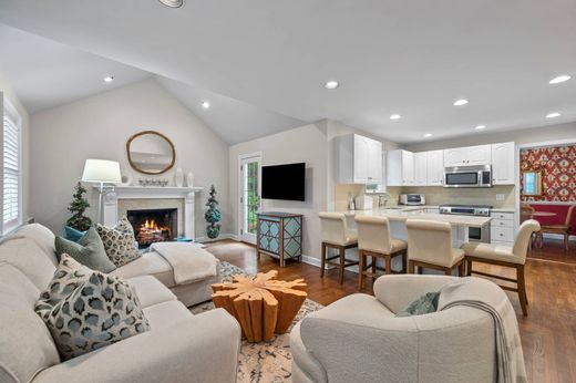 Detached House in Scarsdale, Westchester County