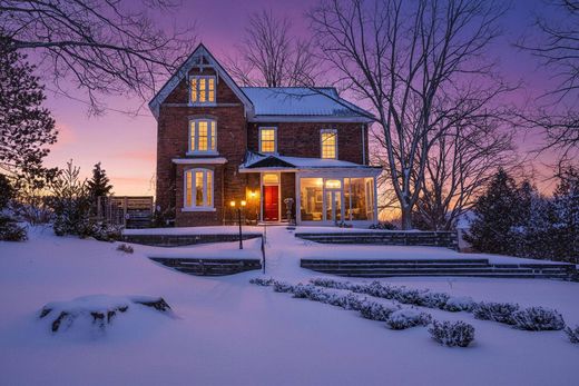 단독 저택 / Penetanguishene, Ontario