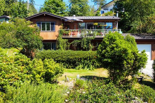 独立式房屋  Garden Bay, British Columbia