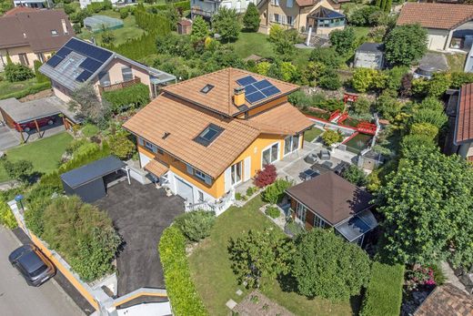 Detached House in Vallorbe, Jura-Nord vaudois District