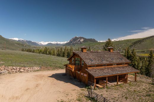 Luxury home in Crested Butte, Gunnison County