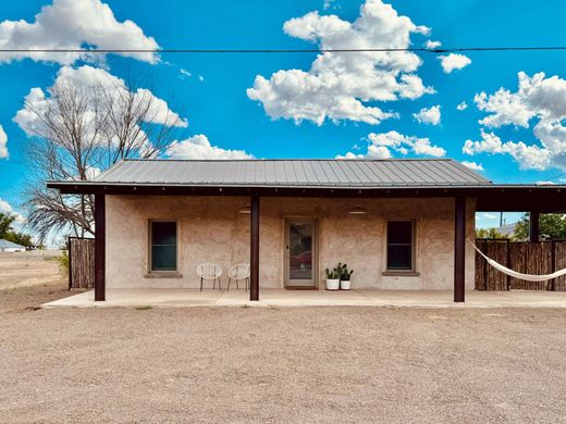 Einfamilienhaus in Marfa, Presidio County