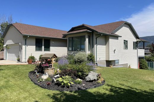 Einfamilienhaus in Kelowna, Regional District of Central Okanagan