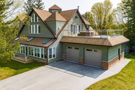 Casa Unifamiliare a Georgian Bluffs, Ontario