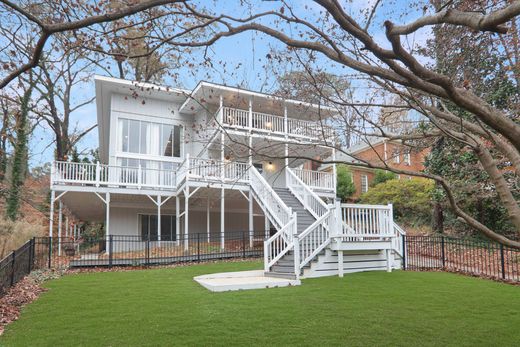 Detached House in Atlanta, Fulton County