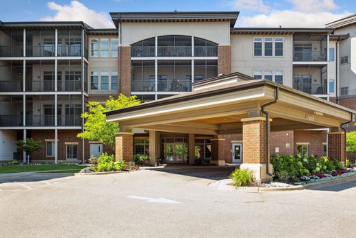 Apartment in Edina, Hennepin County