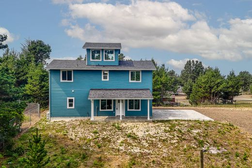 Vrijstaand huis in Ocean Park, Pacific County