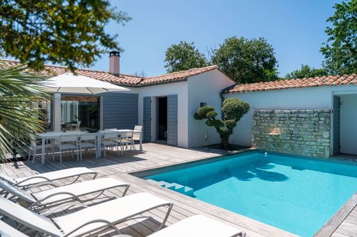 Detached House in La Brée-les-Bains, Charente-Maritime