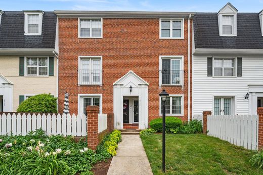 Luxury home in Arlington, Arlington County