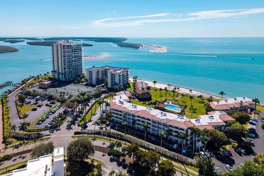Apartment in Marco Island, Collier County