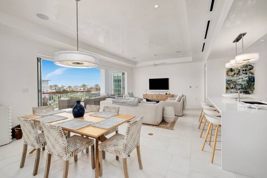 Apartment in Alys Beach, Walton County