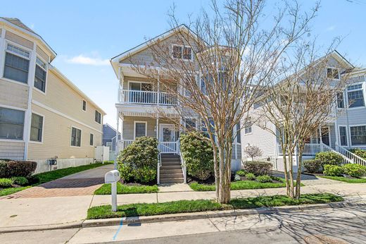 Detached House in Margate City, Atlantic County