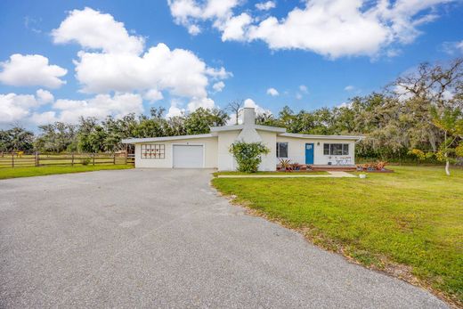 Einfamilienhaus in Alva, Lee County