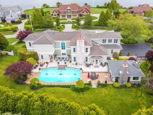 Luxury home for sale in Narragansett