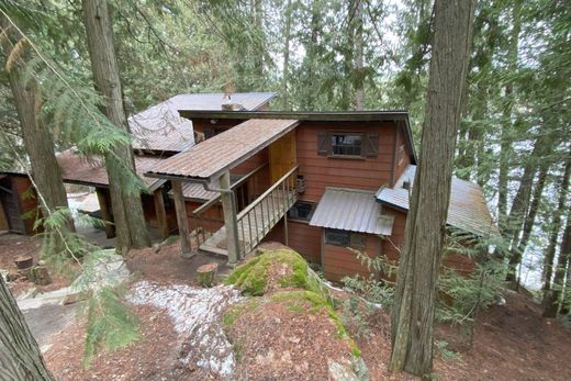 Einfamilienhaus in Newport, Pend Oreille County