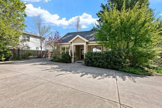 Πολυτελή κατοικία σε Eugene, Lane County