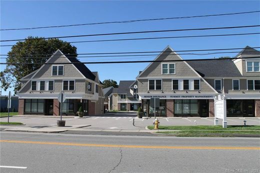 Luxury home in Clinton, Middlesex County
