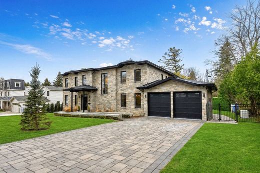 Einfamilienhaus in Baie-D'Urfé, City of Montréal