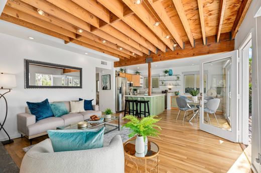 Casa Independente - West Los Angeles, Los Angeles County