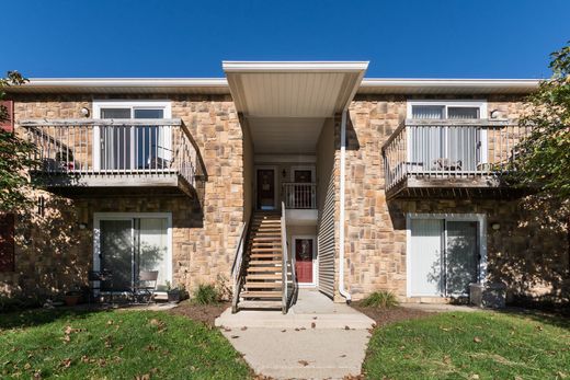 Apartment in Lawrenceville, Mercer County