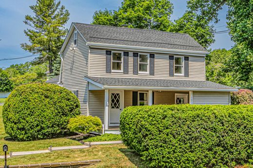 Detached House in Ringoes, Hunterdon County