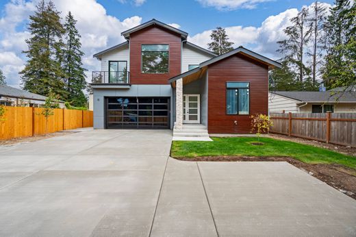 Luxury home in Shoreline, King County
