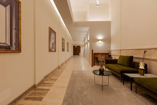 Apartment / Etagenwohnung in Rom, Latium