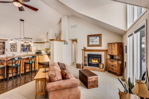 Luxury home in Basalt, Eagle County