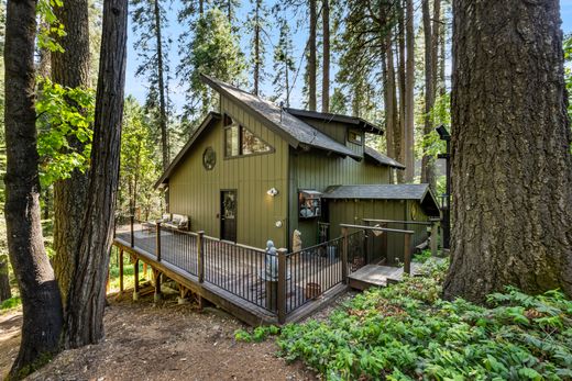 Vrijstaand huis in Pollock Pines, El Dorado County