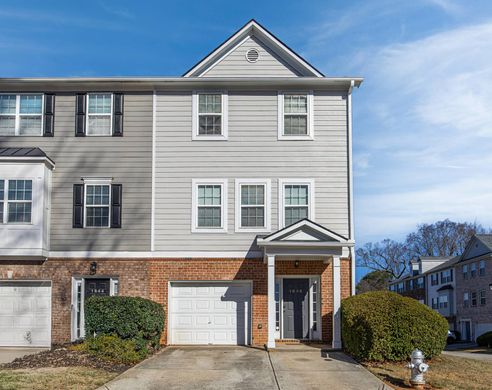 Stadthaus in Decatur, DeKalb County